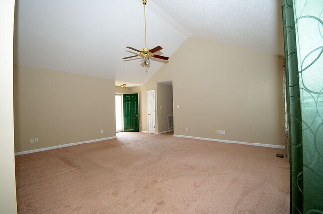 Foto del edificio - 102 Heron Dr., Goldsboro, NC 27534