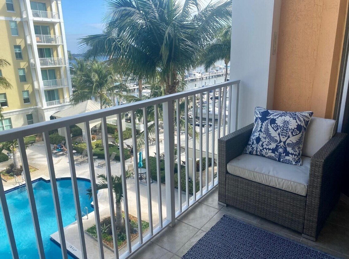 806 E Windward Way Unit 420, Lantana, FL 33462 Condo for Rent in