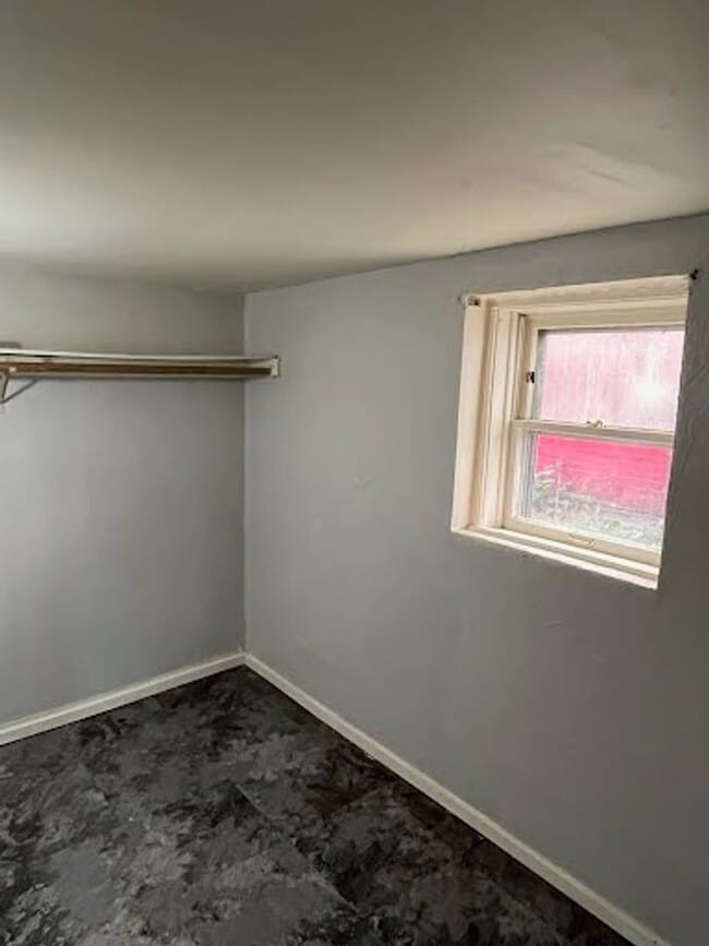 Building Photo - 1933 S 15th St