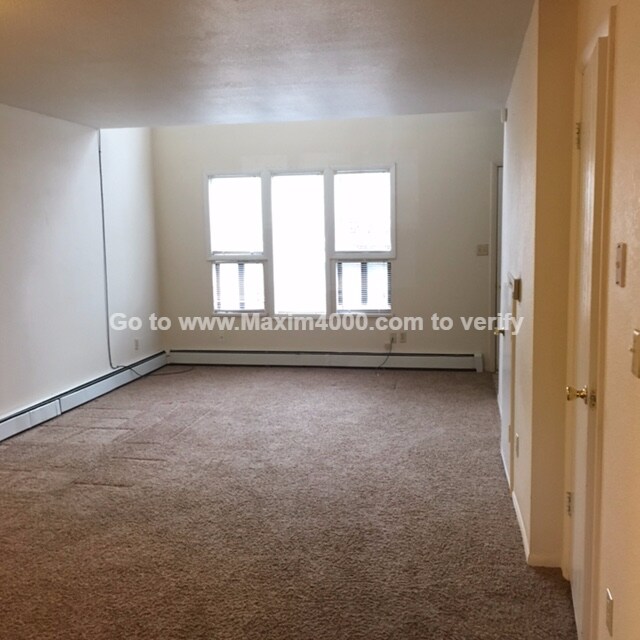 Building Photo - 103 Bacon Court 2 - Townhome in Palisade