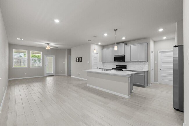 Foto del edificio - 18532 Meadow Point Ln