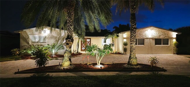 Foto del edificio - 11700 NW 15th Ct