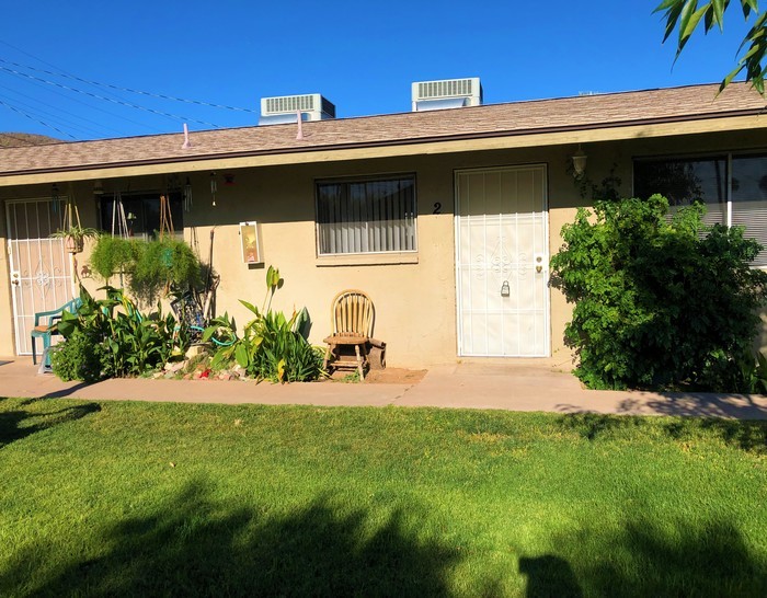 Primary Photo - 715 W Cinnabar Ave