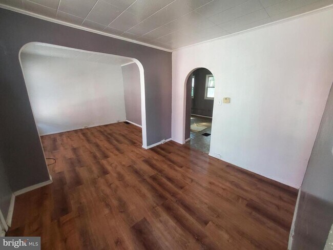 Foto del edificio - 449 Spring Garden St