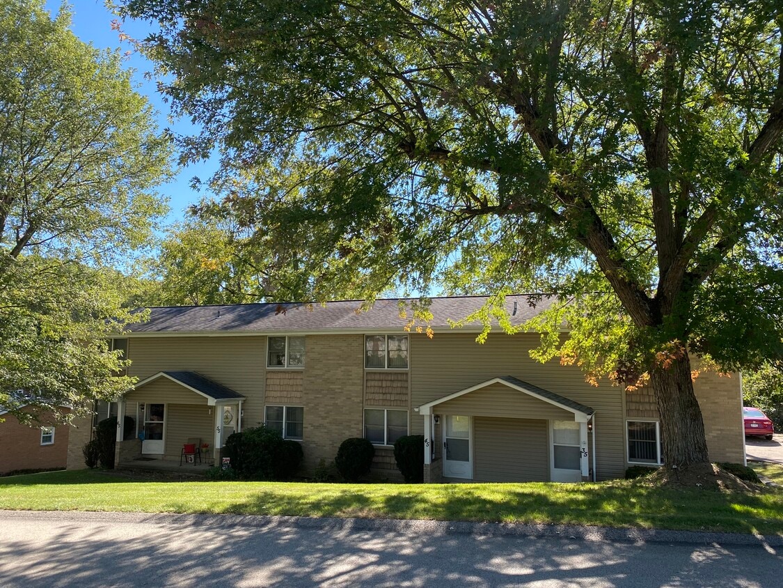 55 Thorne Rd, Washington, PA 15301 Townhome Rentals in Washington PA