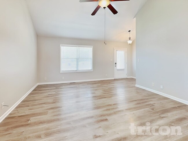 Building Photo - 1037 Dwight Eisenhower Way