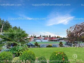 Building Photo - 5229 117th Ave SE