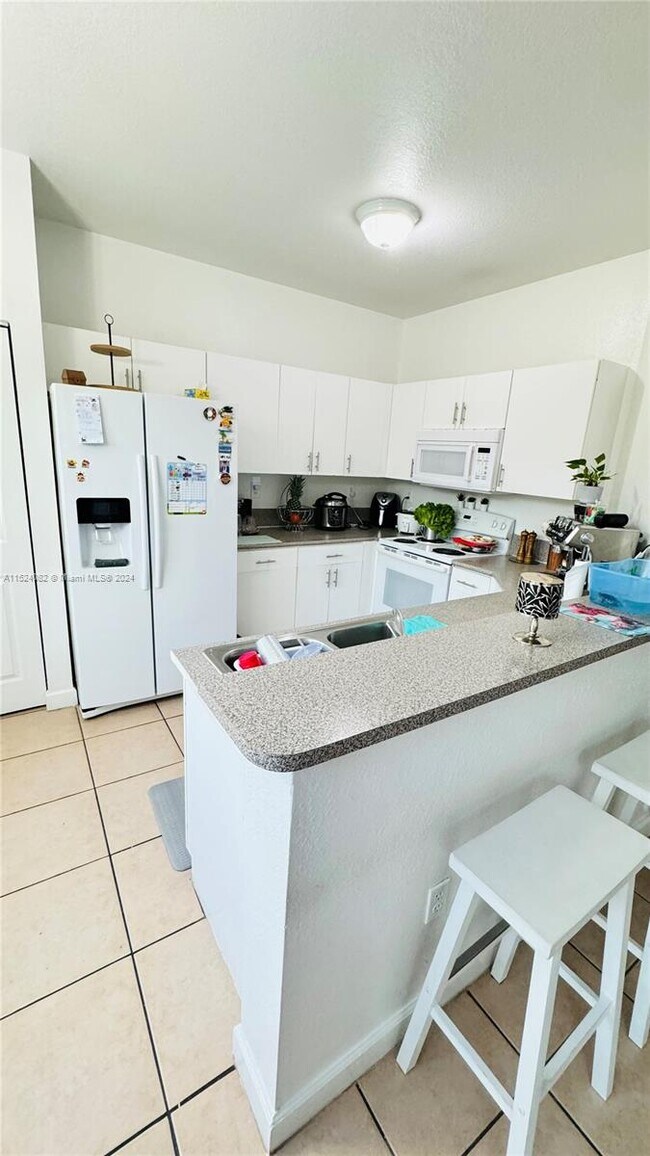 Foto del edificio - 10915 SW 245th St