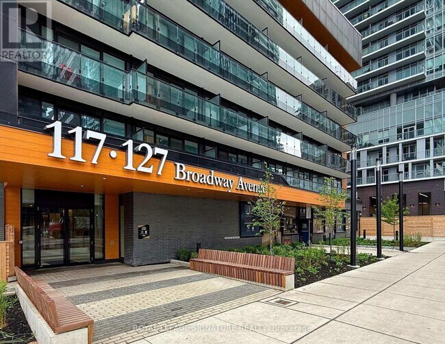 Building Photo - 117-2117 Broadway Ave