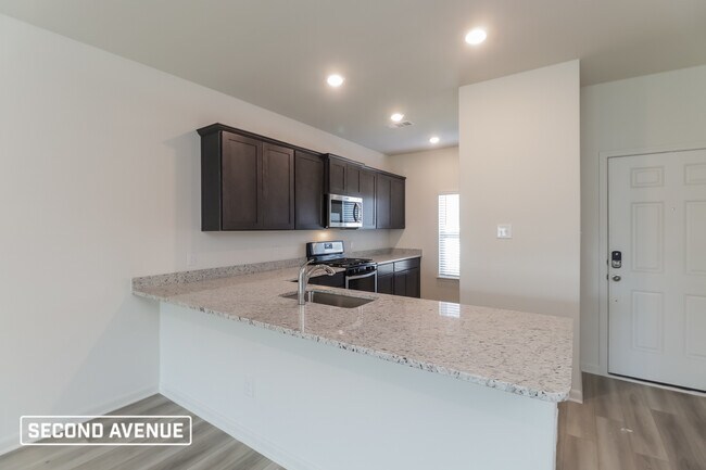 Building Photo - 13519 Roosevelt Arch Dr