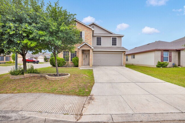 Building Photo - Recently Renovated 5-Bedroom Home with Dua...