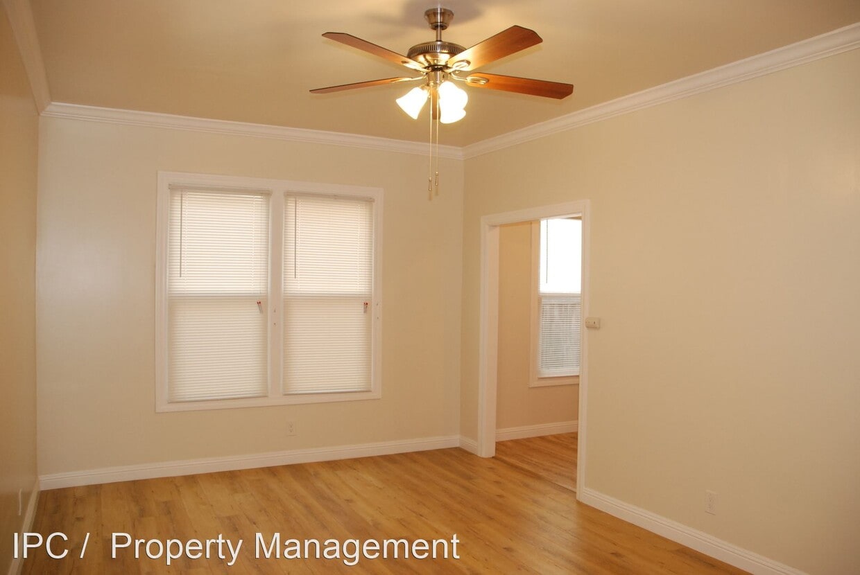 Primary Photo - Studio, 1 bath Apartment - 1759 Seminary Ave