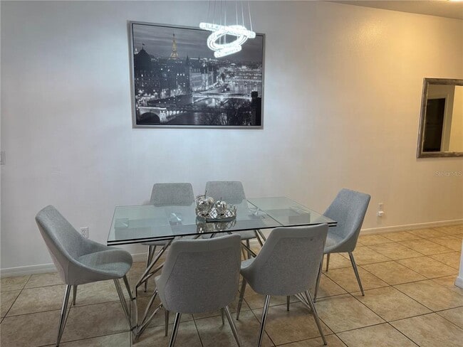 Foto del edificio - 8975 Candy Palm Rd