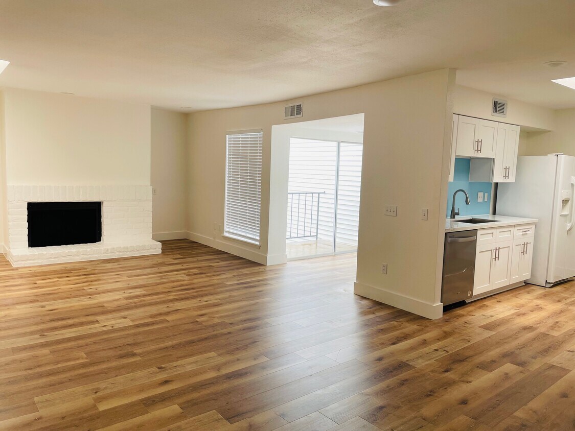 Foto principal - 9809 Richmond Ave
