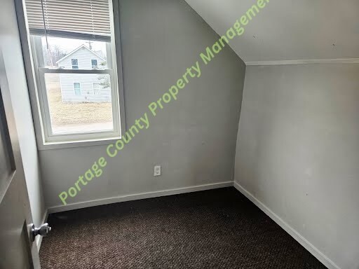 Building Photo - 123 W Pine St