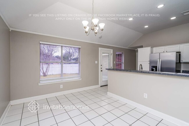 Building Photo - 8210 Quail Hollow Ct