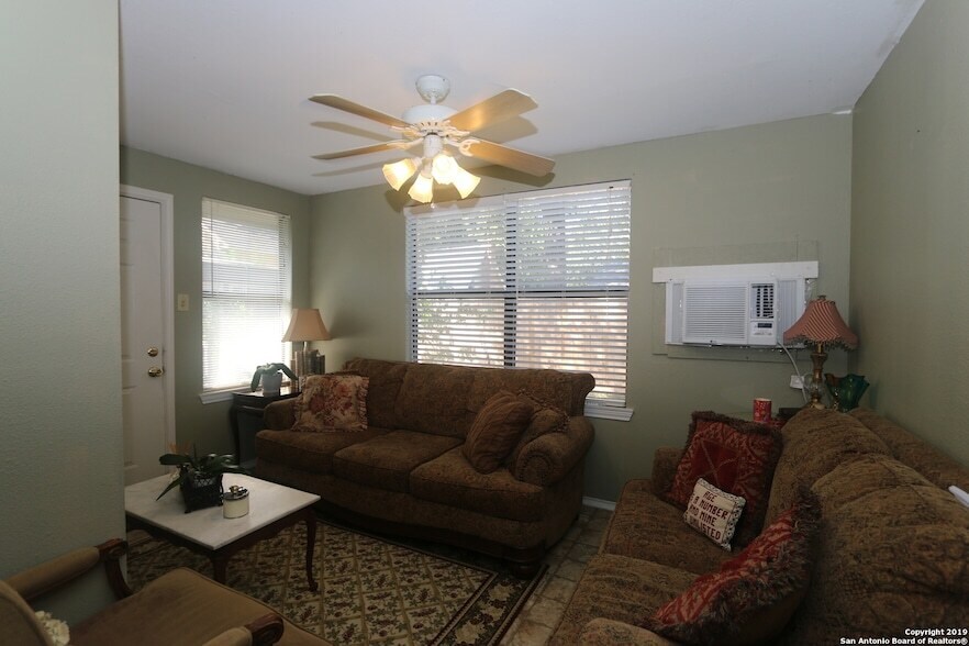 Primary Photo - 135 Corona Avenue