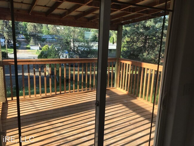 Foto del edificio - 4 br, 3 bath House - 4102 E 8th Ave