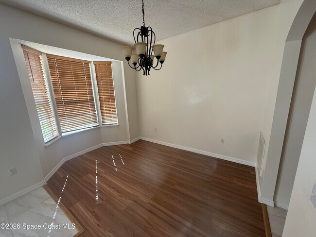 Foto del edificio - 2741 Woodstream Cir
