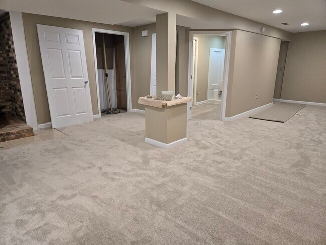 Foto del edificio - 2125 Hollywood Blvd