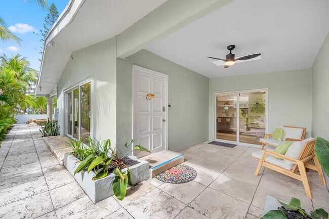 Foto del edificio - 2780 NE 16th St