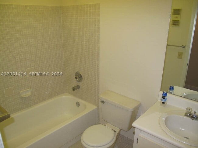 Building Photo - 9632 S Belfort Cir