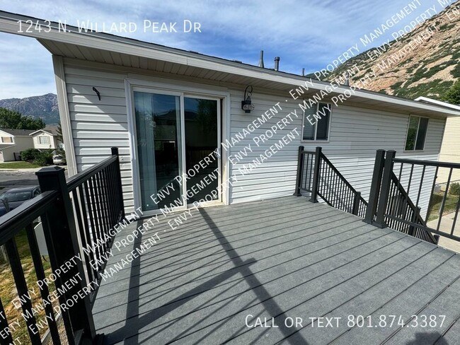 Building Photo - Beautiful 4 Bed - 2 Bath Home - Pet Friend...