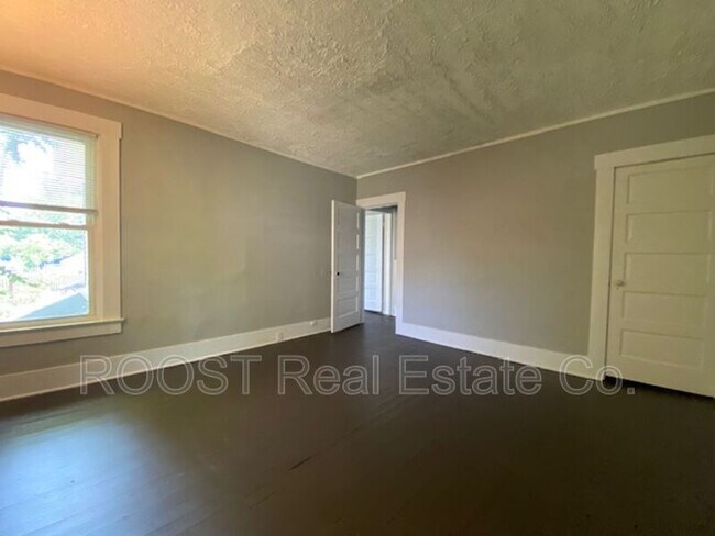 Foto del edificio - 612/614 Cedar St