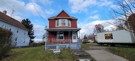 Building Photo - 7523 Aetna Rd