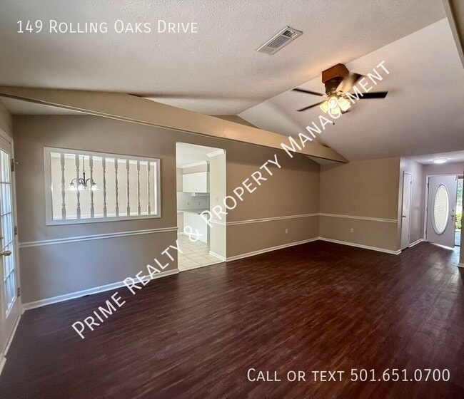 Building Photo - 149 Rolling Oaks Dr