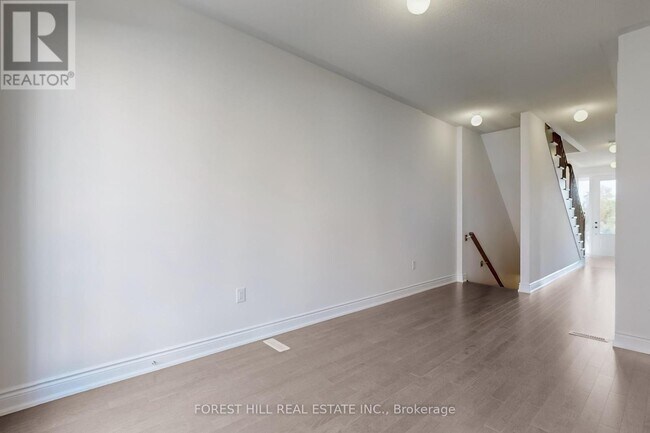 Building Photo - 48 Tennant Cir
