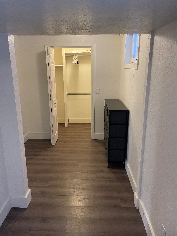 Building Photo - 236 Custer Ave