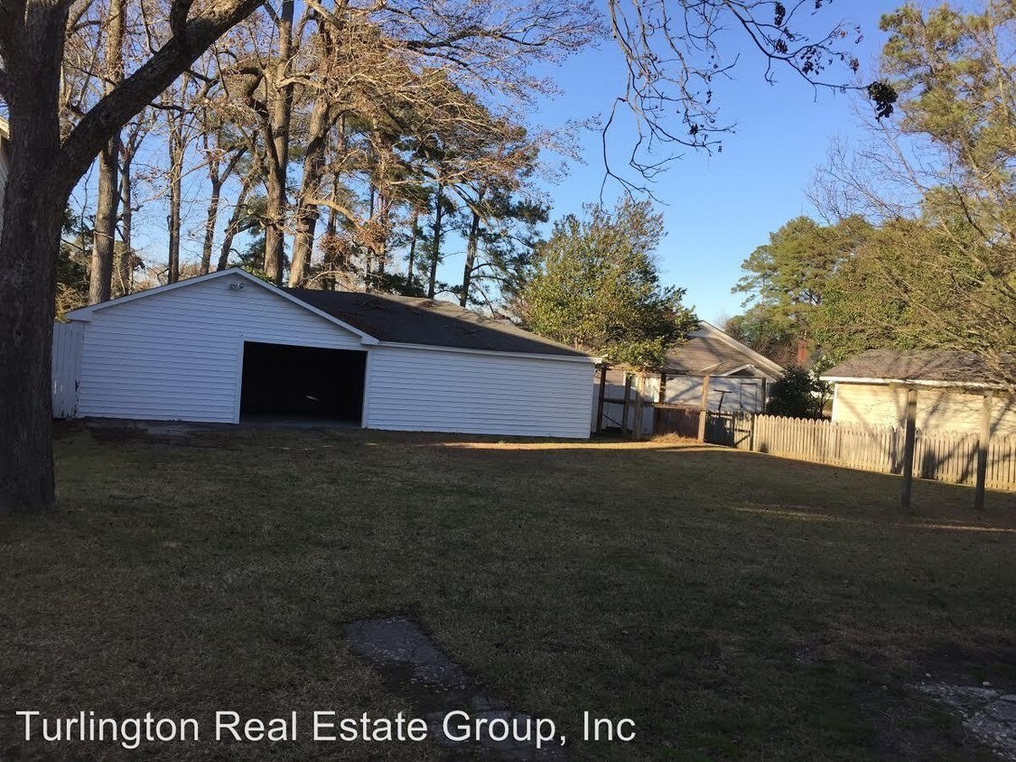 Building Photo - 2 br, 1 bath House - 605 Woodrow Street