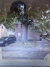 Building Photo - 1223 Strand St