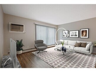 Building Photo - 5315 Minnehaha Ave