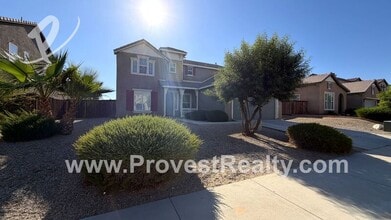 Building Photo - 10959 Mesa Linda St