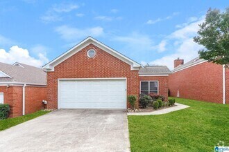 Building Photo - 816 Rockhurst Ln