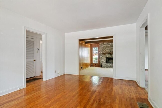 Foto del edificio - 5512 Avenue G