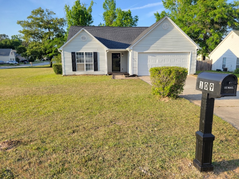 Foto principal - 109 Apple Valley Rd