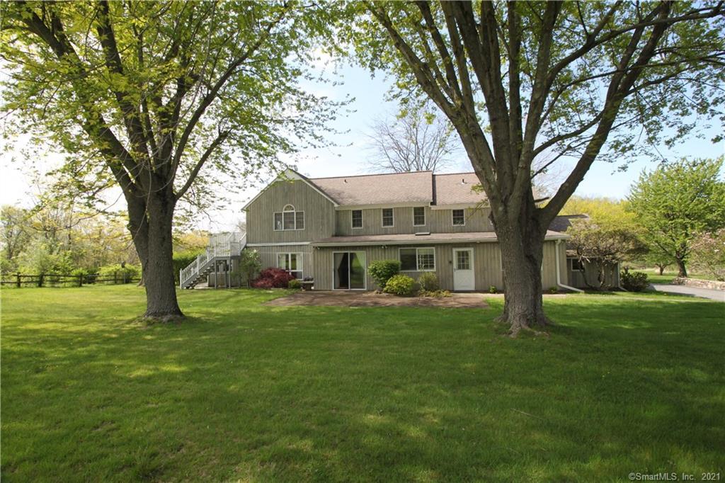 Primary Photo - 224 Ridgebury Rd
