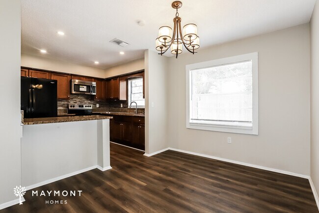 Foto del edificio - 1751 Elbert Acres Ct NE