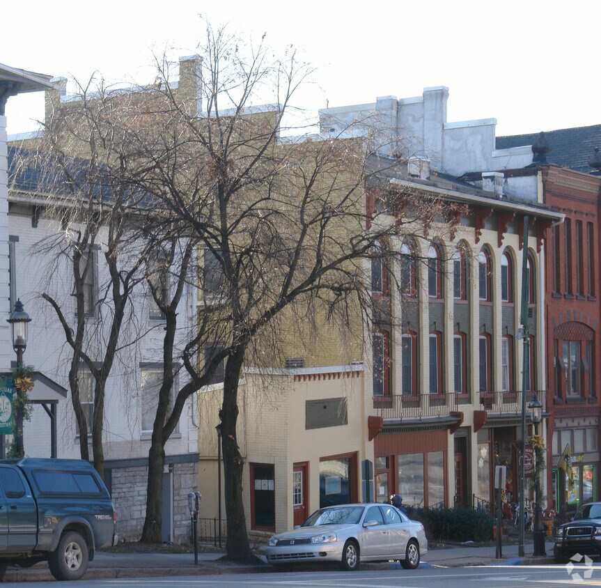 Foto del edificio - Bush Arcade Building