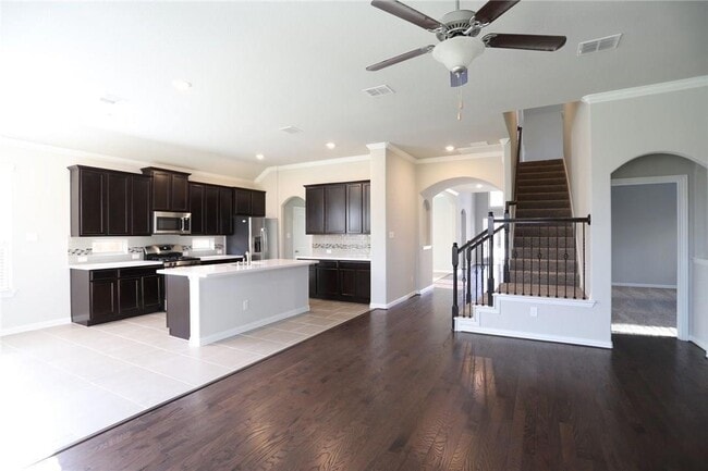 Foto del edificio - 15928 Holly Crk