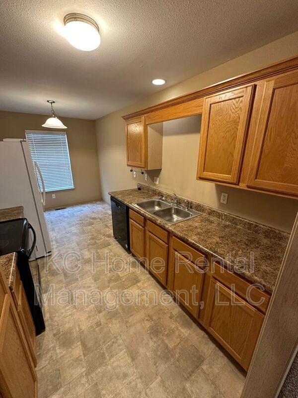 Foto del edificio - 8710 N Cleveland Ave