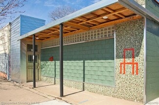 Building Photo - 3020 E Grand Blvd