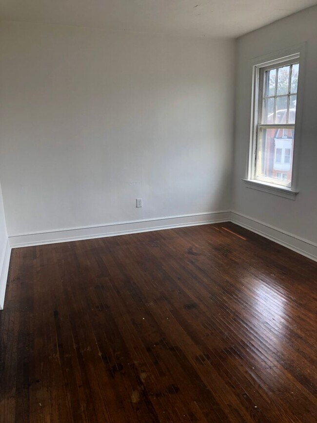 Foto del edificio - 3rd Floor 1 Bedroom West End York City