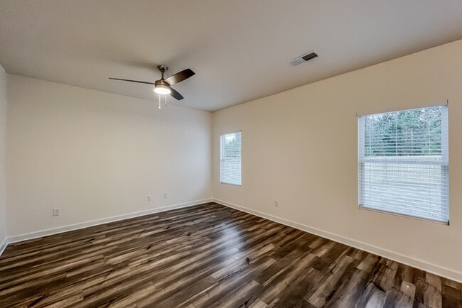 Building Photo - 3502 Misty Hollow Dr