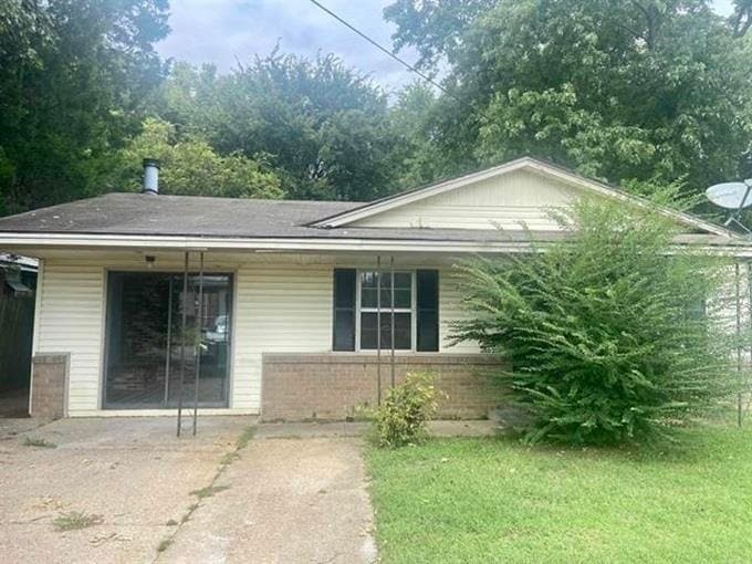 Primary Photo - 418 Tennessee St
