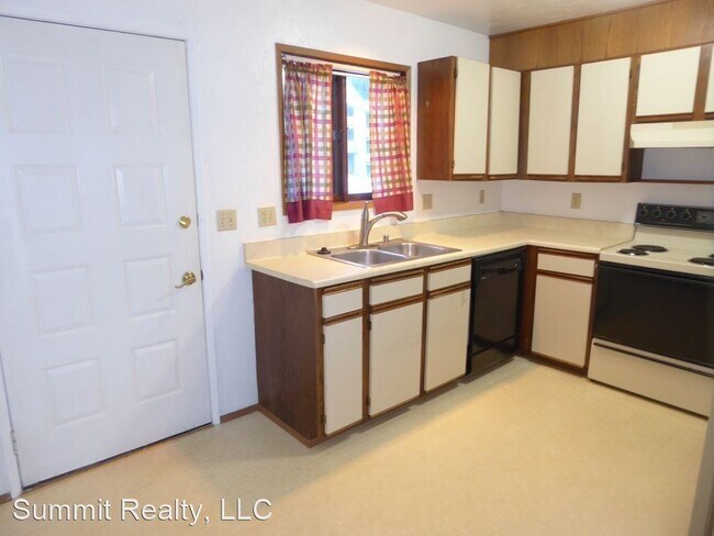 Foto del edificio - 2204 Raven Rd