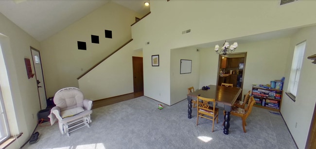 Building Photo - 3D Tour available - Single Family Home + W...